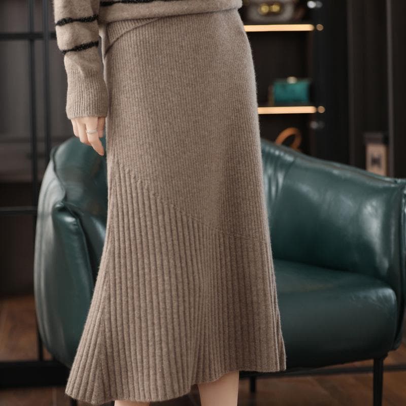 Women's 100% Pure Wool Striped Mid-Length Skirt: Versatile, Slimming, High-Waist, Hip-Wrapped, Knee-Length, Cashmere Knit. M