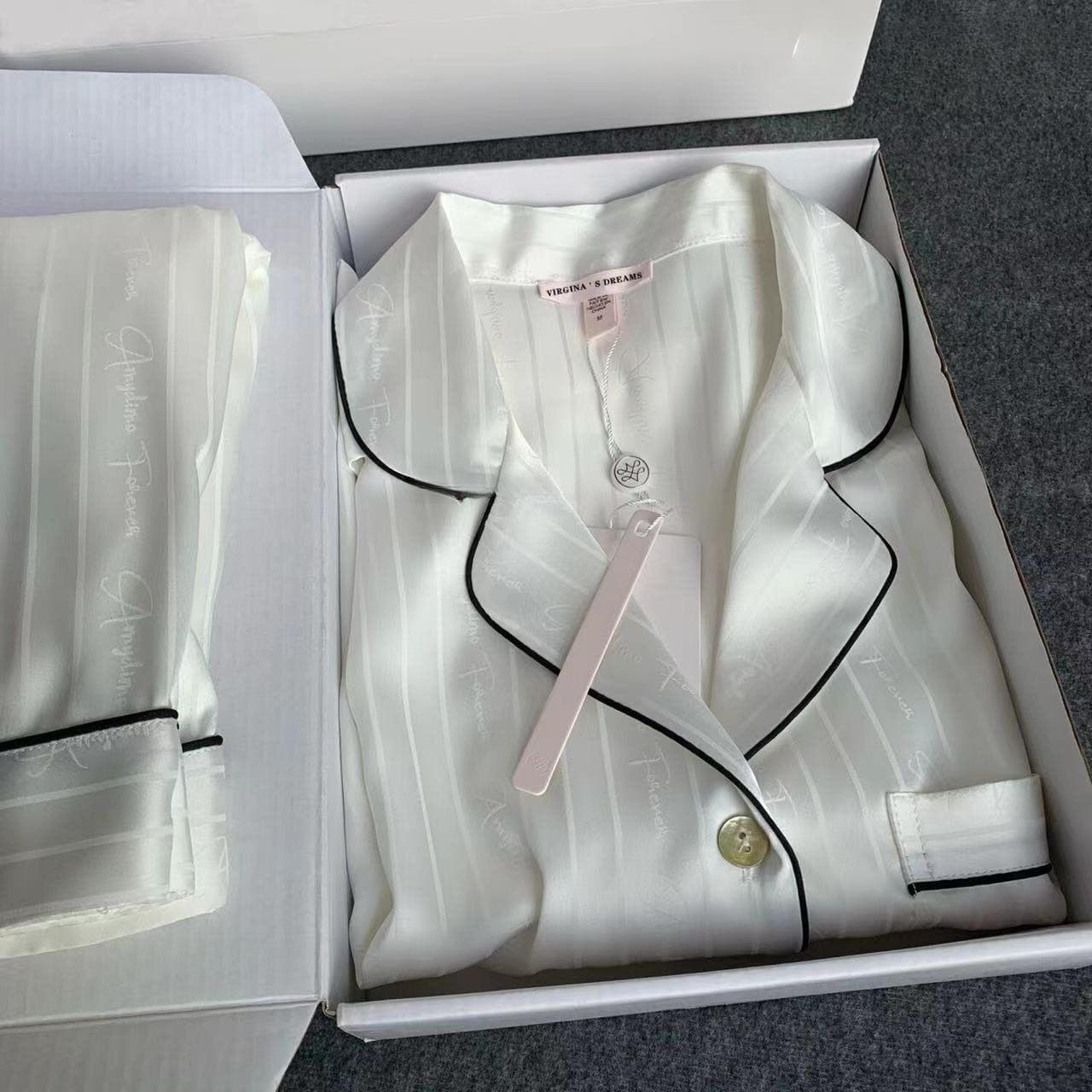 New Tiger Pattern Pajamas, High-end Ice Silk Pajamas Set, Women's Spring and Autumn Long-sleeved Trousers Home Wear Set M