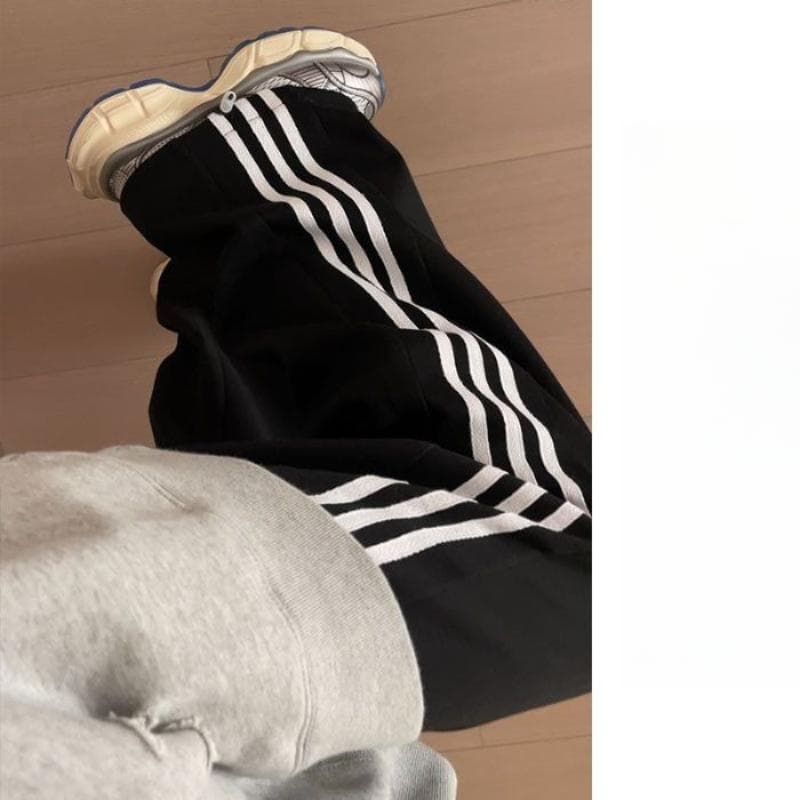 Striped Casual Straight Sweatpants Women's Spring and Autumn New Loose Sweatpants Trend Versatile Wide-leg Trousers M black