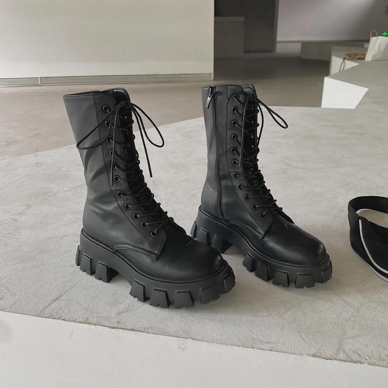 Fashion Women Motorcycle Boots Wedges Flat Shoes Woman Spring High Heel Platform Leather Autumn Boots Lace Up Shoes Black Girls Platform 37 black