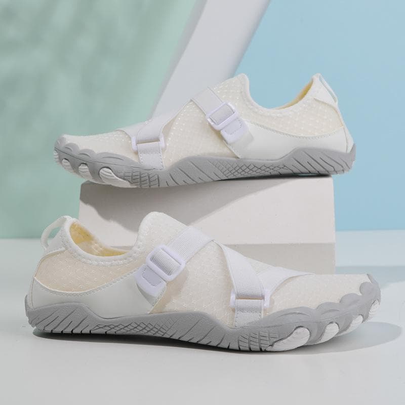 New Men Breathable Sneakers Quick Dry Beach Shoes Barefoot Upstream Water Sneakers Unisex Swimming Hiking Sport Shoe Women 38
