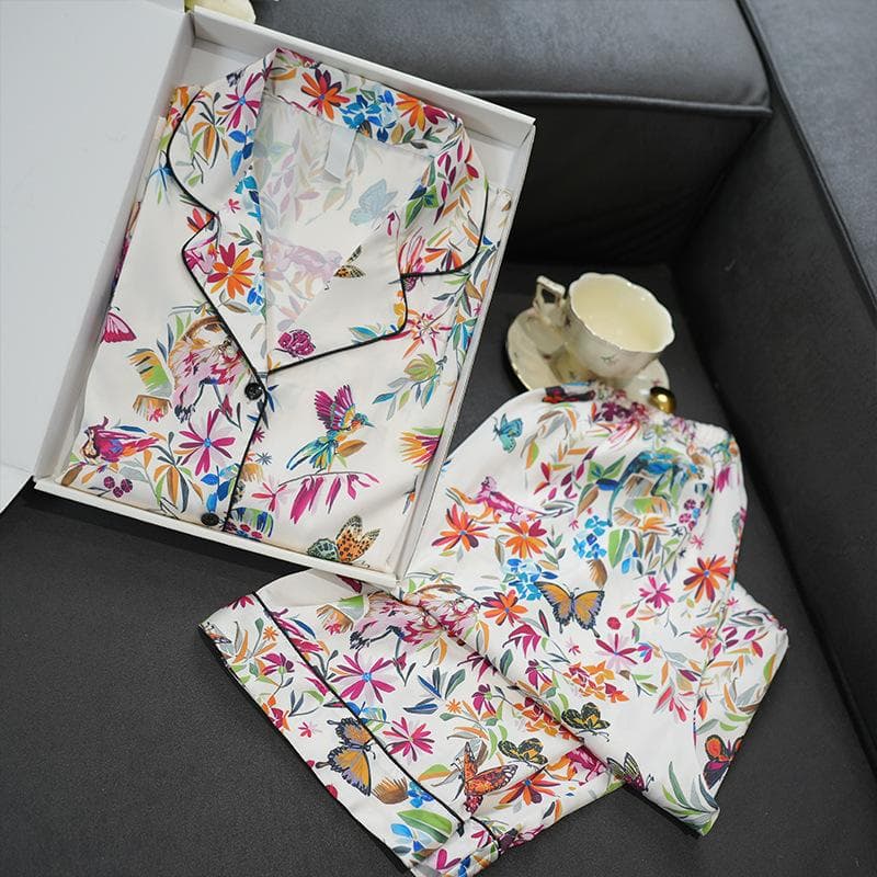 All-season Cool and Breathable Ice Silk Pajamas for Women Long-sleeved Suit with Buttons, Flower and Butterfly Print, Home Wear Pajamas XL ivory