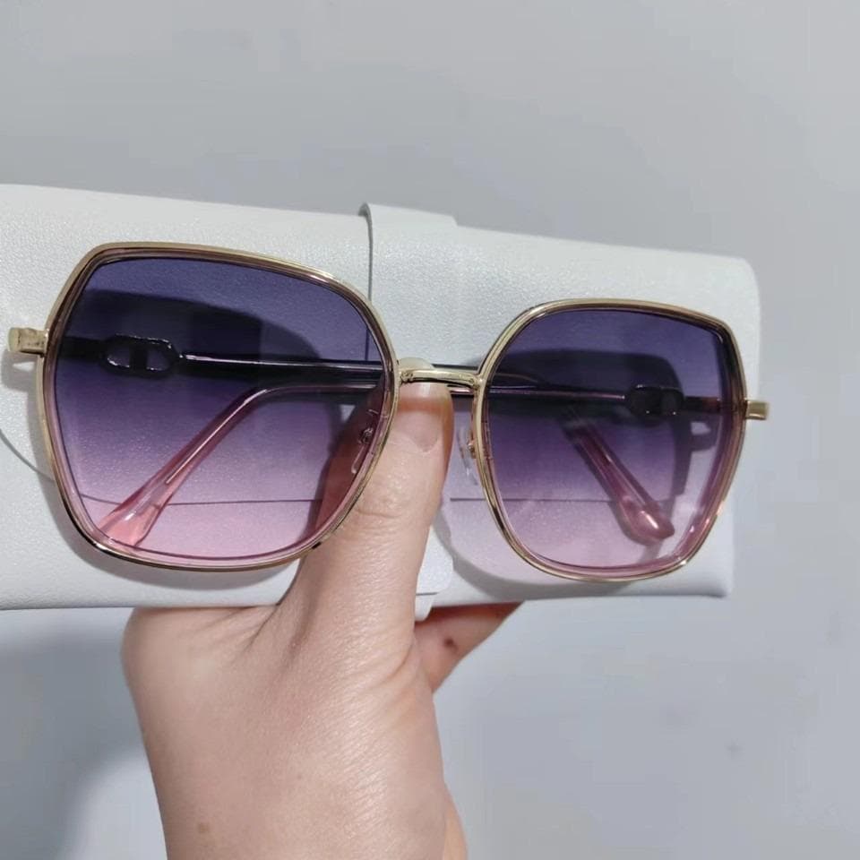 New Style Square Frame Sunglasses, Versatile and Fashionable, Large Frame Slimming Sunglasses for Women