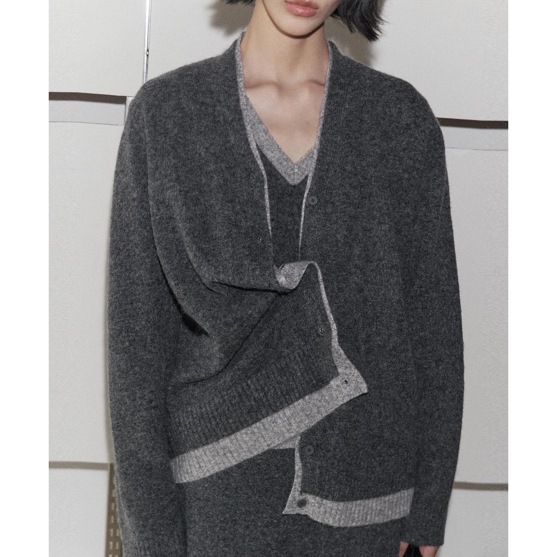 Women's Wool Sweater Autumn and Winter College Style Gray Knitted Cardigan Jacket One size
