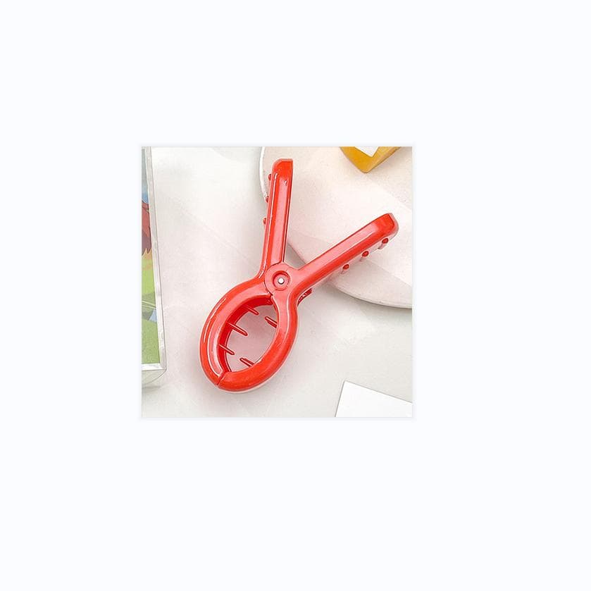 2023 Cute Arrietty Cosplay Shark Hair Clip for Adult Kid Red Ponytail Hairpin Fashion Korean Hair Claw Headwear Accessories Gift 12CM red
