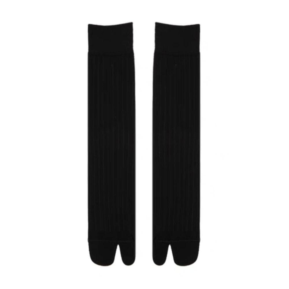 High Quality Split Toe Socks New Combed Solid Color Women's Tabi Socks Harajuku Cotton Soft Two-Toed Socks black