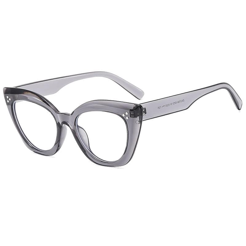 Classic Cat Eye Sunglasses Women Vintage Black UV400 Sun Glasses Female Fashion Rivet Design Simple Eyewear Shades