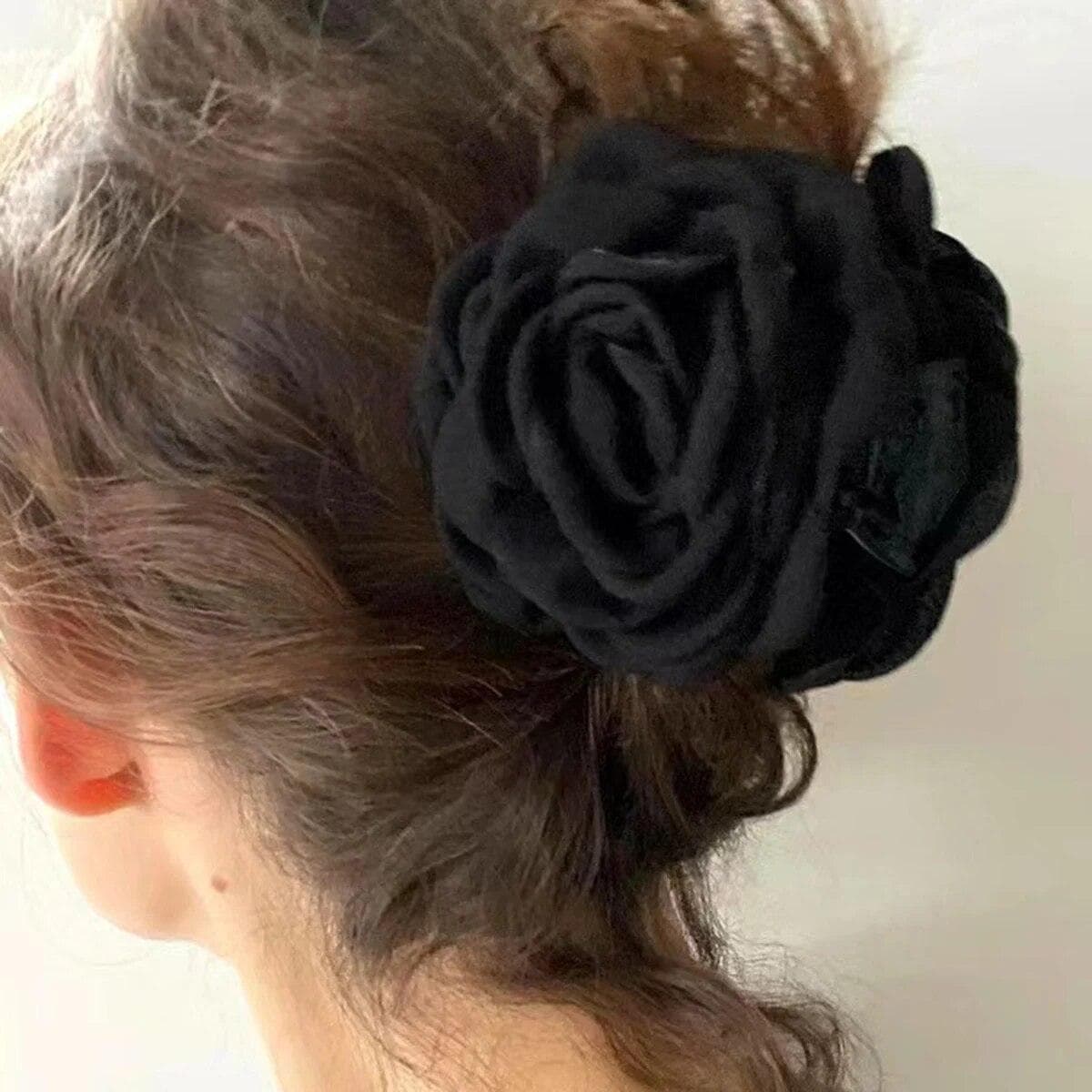 1PC Fabric Rose Flower Hair Claw Clips For Women Girls Hair Clip Barrette Plastic Hair Clamps Headwear Hair Accessories 9cm black