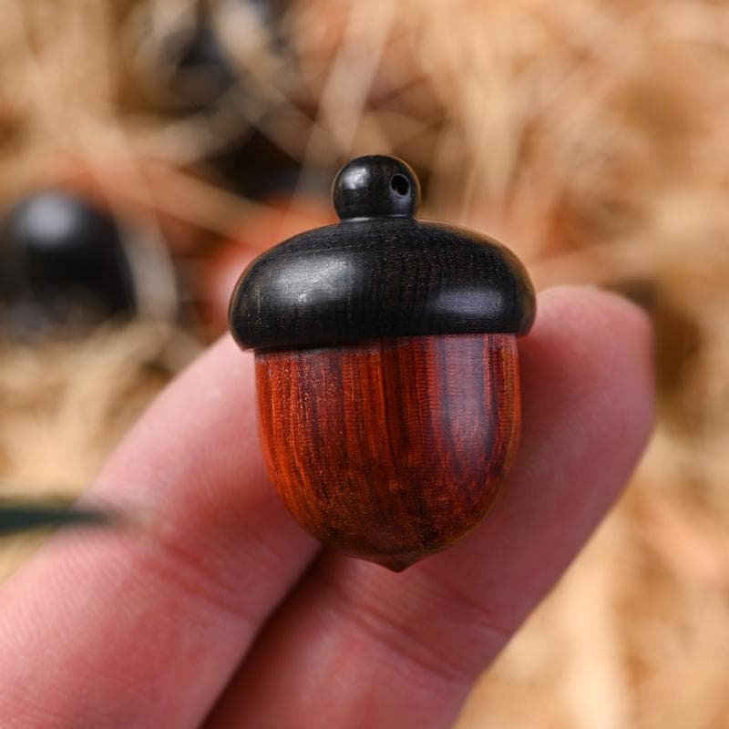 1PC Solid Wood Medicine Pill Box Mini Sandalwood Pill Case Portable Tablets Storage Sealed Container