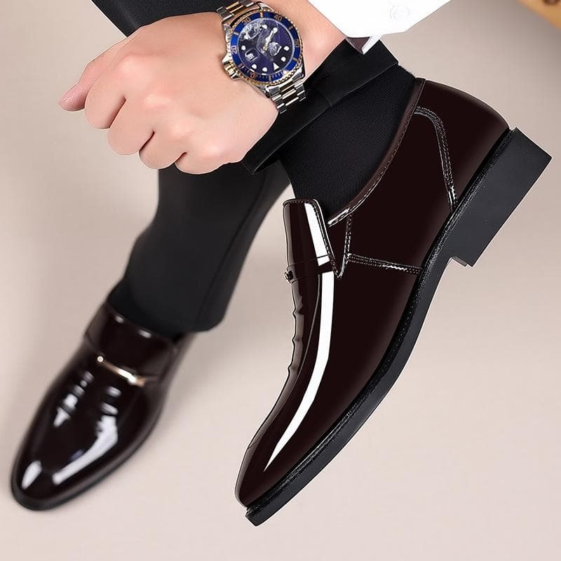 Men's Business Patent Leather Shoes Autumn and Winter Men's New Pointed Toe Leather Shoes Low Top Formal Dress Large Size Leather Shoes 48 brown