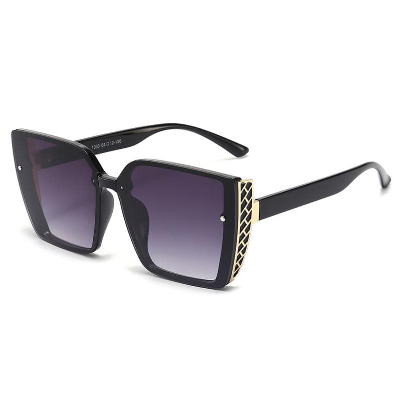Ultra Light Large Frame Sunglasses Women High End UV Protection Slimming Trendy Shades 1033