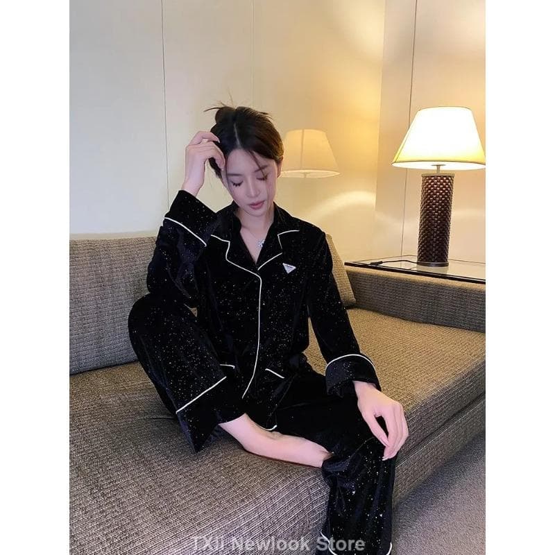 Gold Velvet Pajamas for Women Autumn and Winter New Korean Velvet Black Simple Suit M