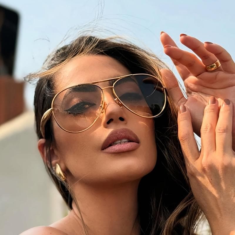 Ladies Retro Large Frame Circular Fashion Glasses Metal Frame Street Style Bold Luxurious Eyewear