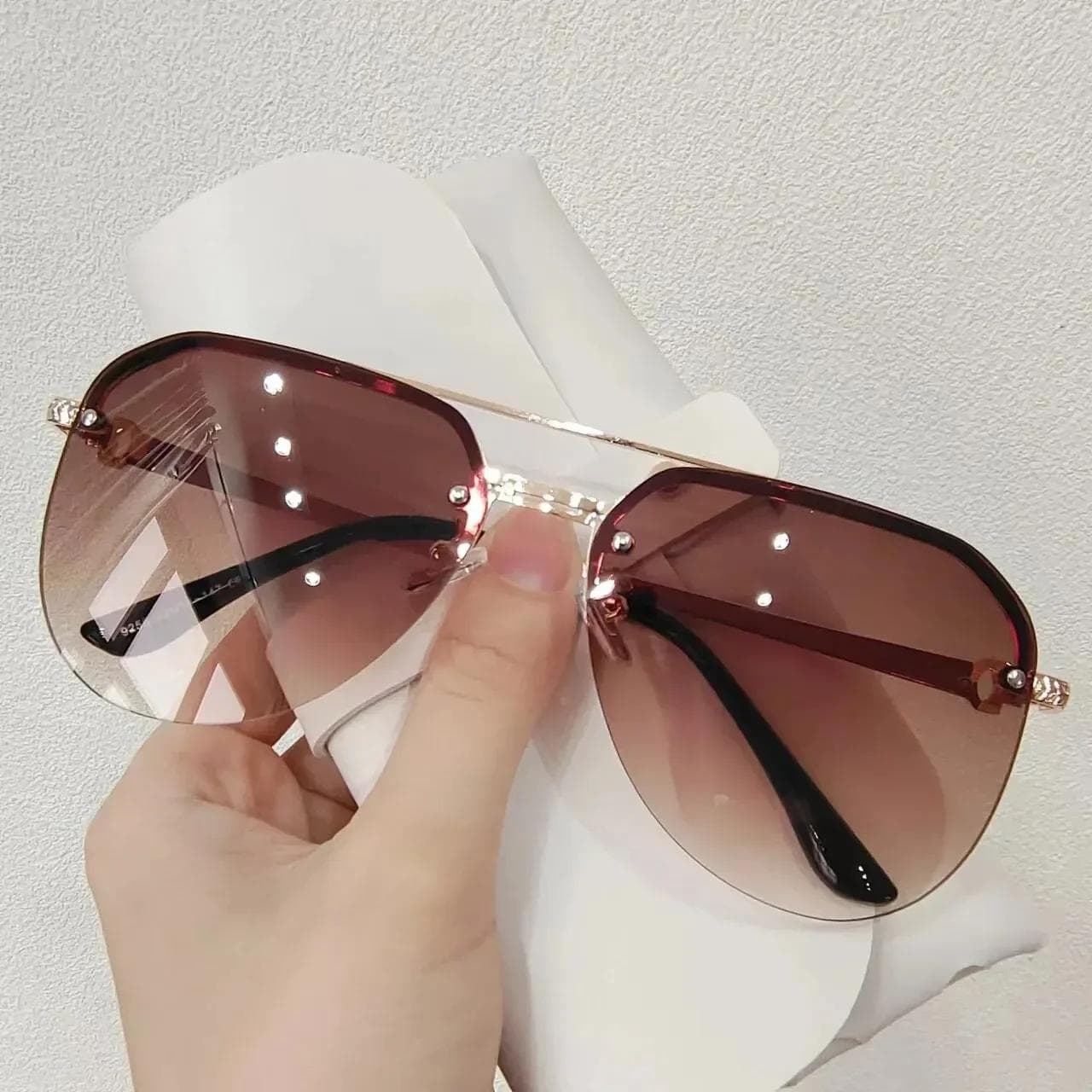 New Fashion Metal Half Frame Women Sunglasses Outdoor Classic Double Beam Glasses Stylish UV Protection