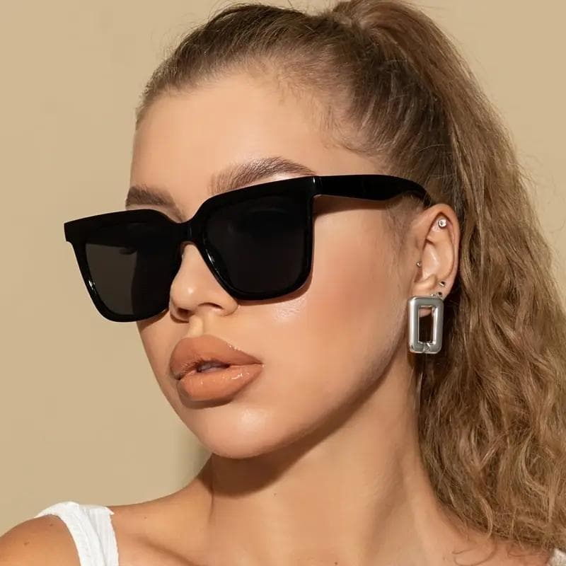1Pc Oversized Square Frame Women Glasses PC Material Fashionable for Hiking Beach Travel Outdoor Photography