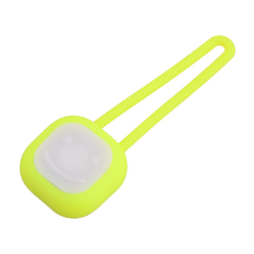 Dog Pet Pendant Lighted Puppy Waterproof Led Safety Flashing Night Light Pet Collar Pendant For Outdoor Hiking Training Walking yellow
