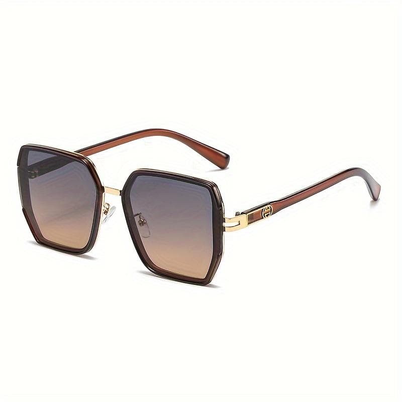 1pcs New women's sunglasses classic cool travel photos exquisite luxury UV protection gradient sunglasses