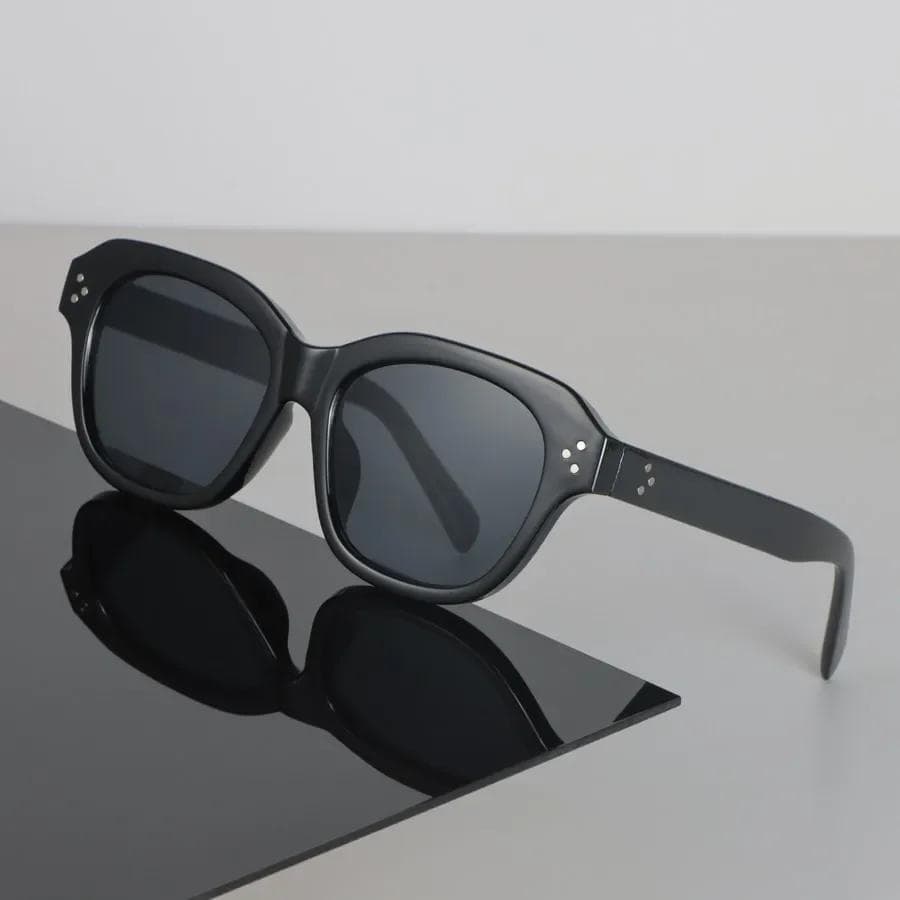 Vintage Rectangle Sunglasses for Women Men Luxury Designer Fashion Glasses Casual Retro Style UV Protection Other