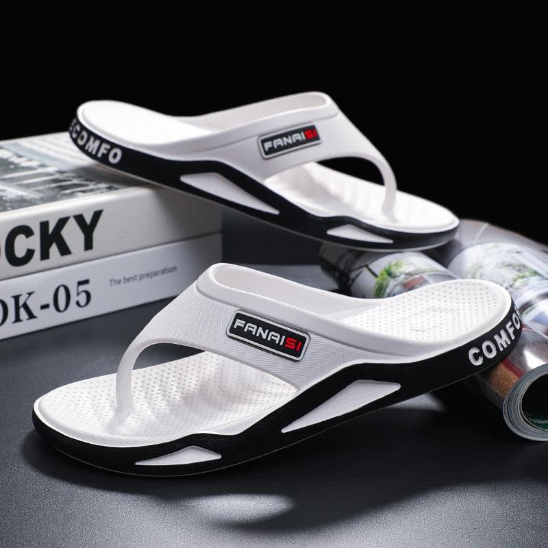 Men's Flip-Flops Summer Beach Sandals Non-Slip Soft Thick Sole Casual Thong Sandals 42-43 white