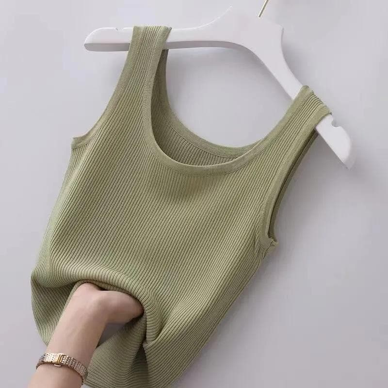 Summer Camisole Women's Plus Size Slim Fit Outer Wear with Round Neck Solid Color Soft Comfortable Bottoming Shirt Sleeveless Thin 3XL green