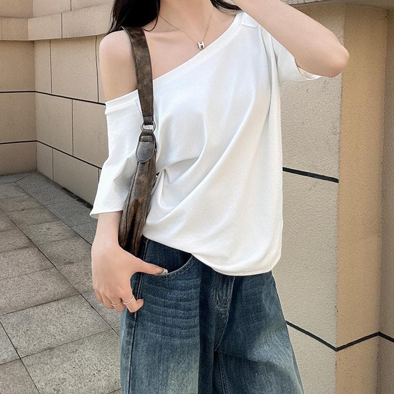 White Slanted Shoulder Short-sleeved T-shirt for Women In Summer New Loose Slim Bottoming Shirt One-shoulder Top L white