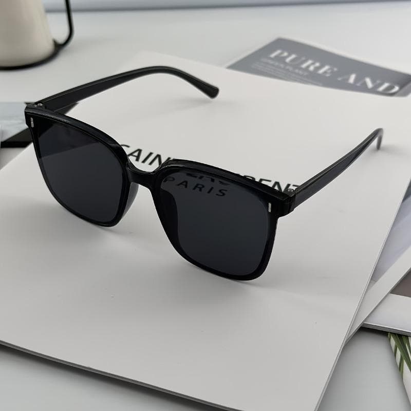 Trendy Large Frame Glasses for Men and Women Perfect for Beach Summer Fashion Accessories