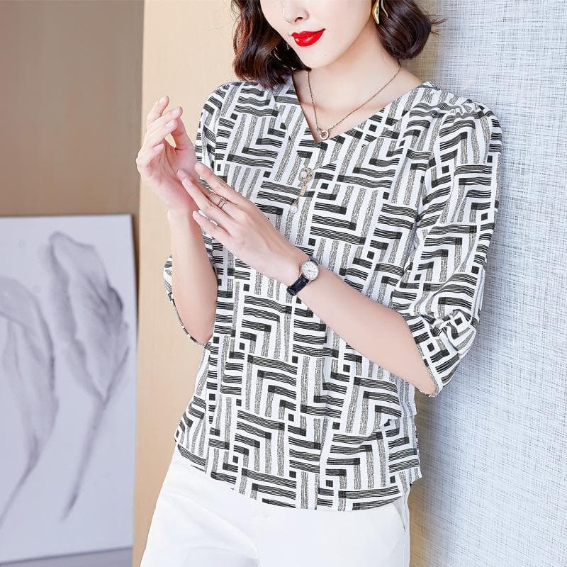 Women's New Summer Clothing, Quarter-sleeved Chiffon Shirt, Loose Shirt, Top, Fashionable Shirt 4XL