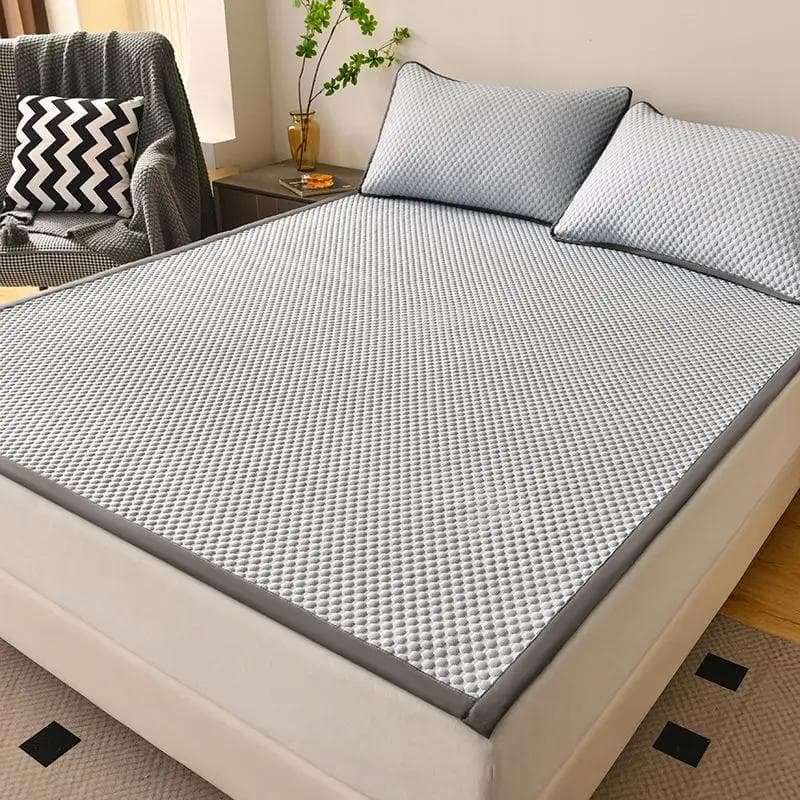 Breathable Cooling Mattress Pad With Lightweight Cushion For Air Conditioned Comfort Smooth And Skin Friendly Cool Feeling 150x200cm 1pc