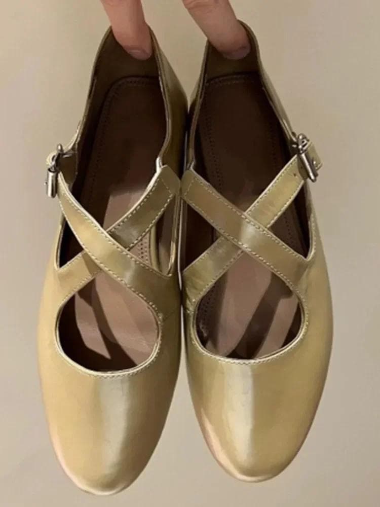 Spring/Summer New Round Head Cross Buckle Mary Jane Flat Shoes Casual Versatile Comfortable Ballet Large Women's Shoes 42