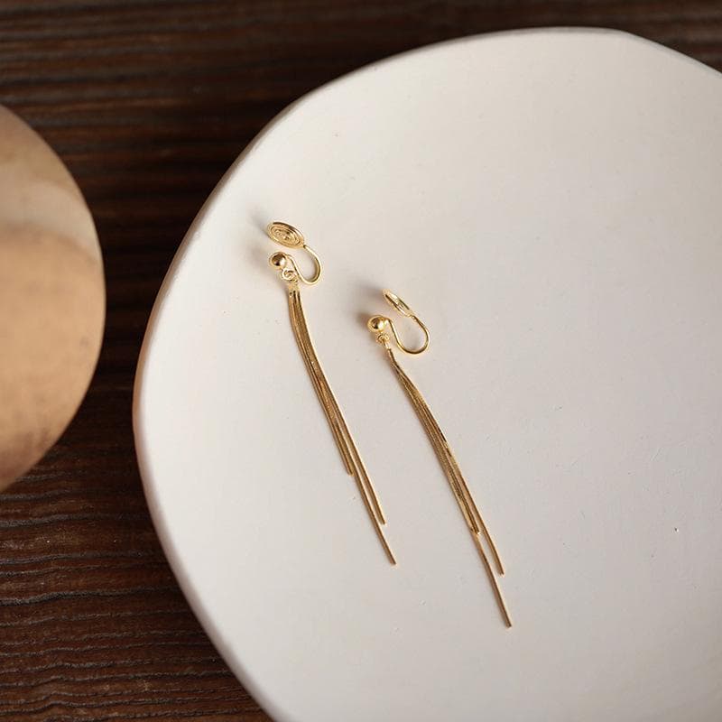 Minsheng Silver Tassel Ear Clips for Non-Pierced Ears - Face-Slimming, Elegant Mosquito Coil Design