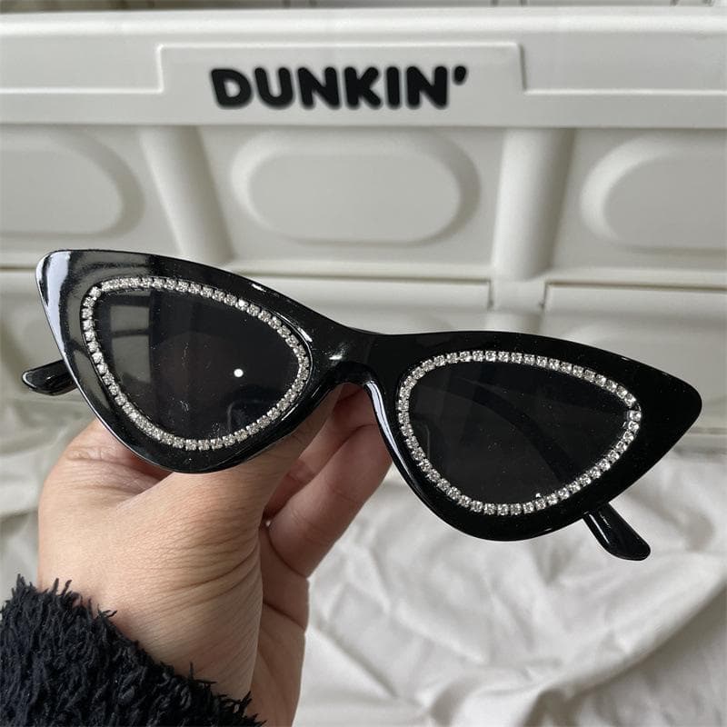 Y2K Black Sunglasses Large Frame Cat Eye Sunshade UV Protection Stylish Unisex