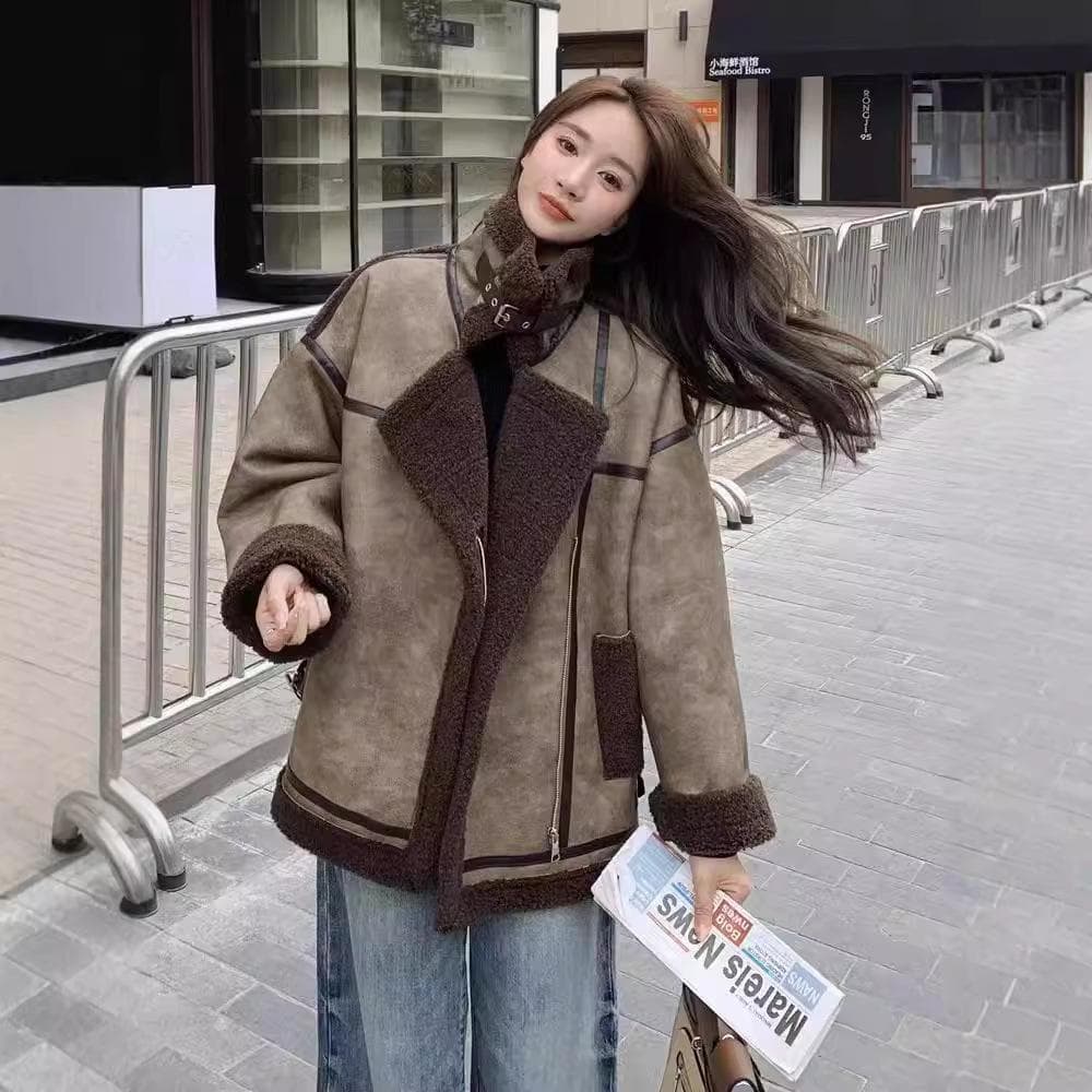 Winter Women's New Style Loose Lapel Cool Retro Coffee Green Fur One-piece Jacket for Women XL