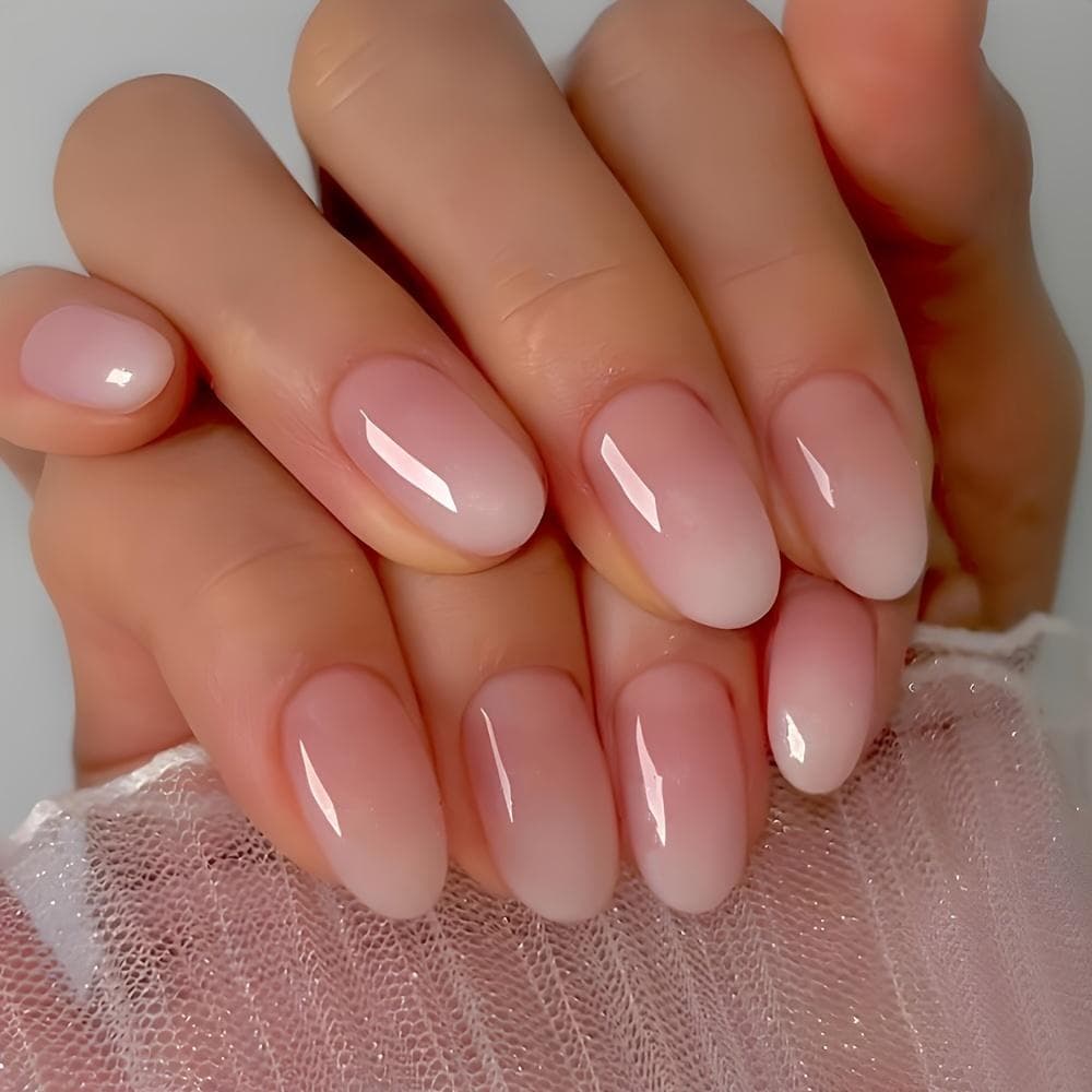 24 Smooth short almond shaped fake nails, pink gradual change nail, gentle and sweet female fake nails - daily wear Female