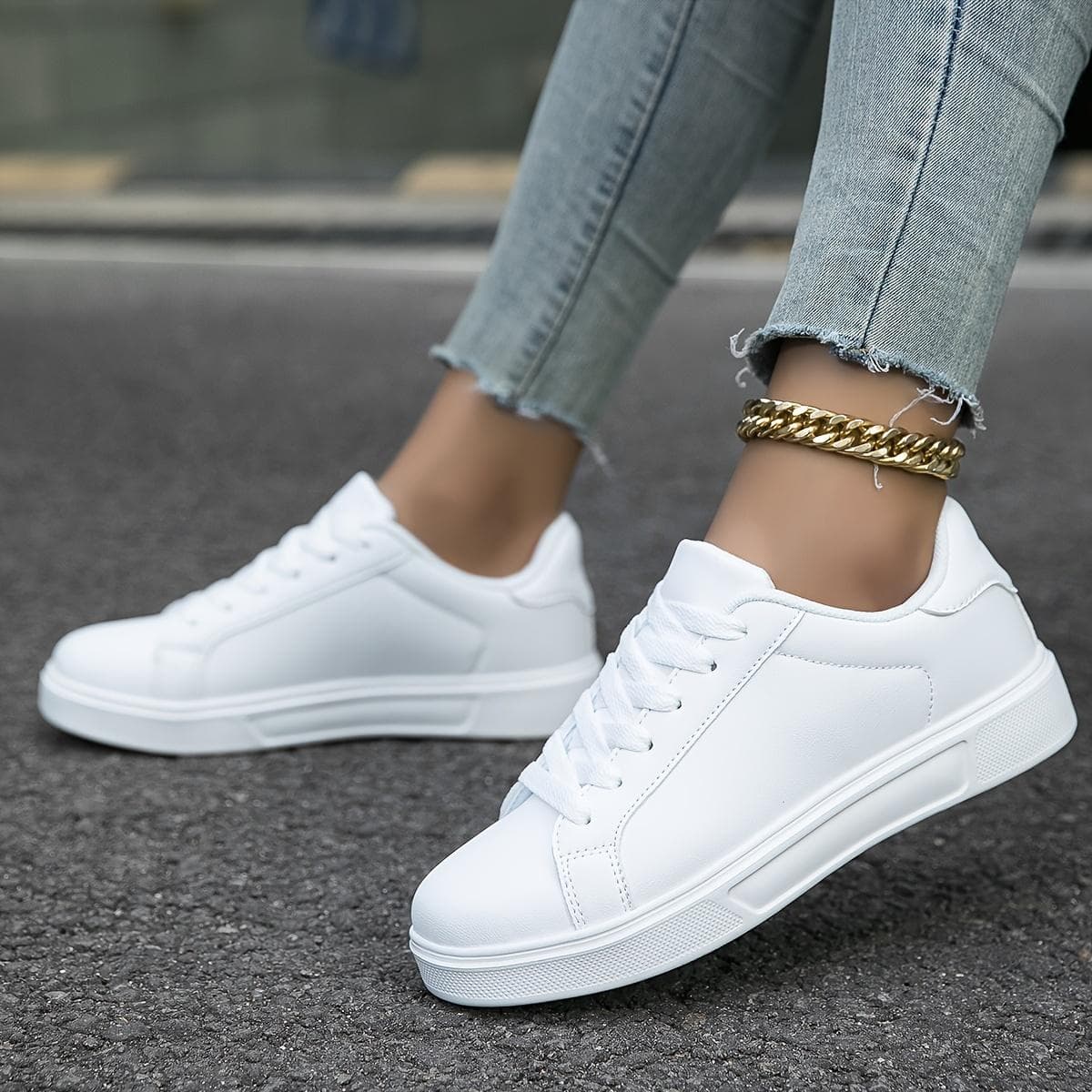 White Women's Versatile Low Top Flat Sneakers, Lace Up Casual Outdoor Walking Trainers 45 white