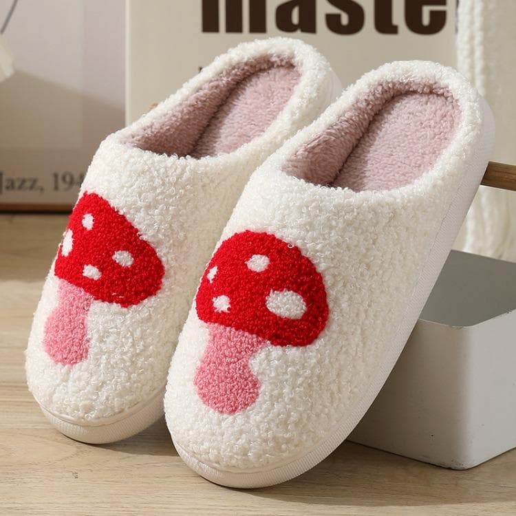 New Comfortable Home Cute Cartoon Mushroom Winter Cotton Slippers for Men and Women Couples Warm Cotton Slippers 41-42 red
