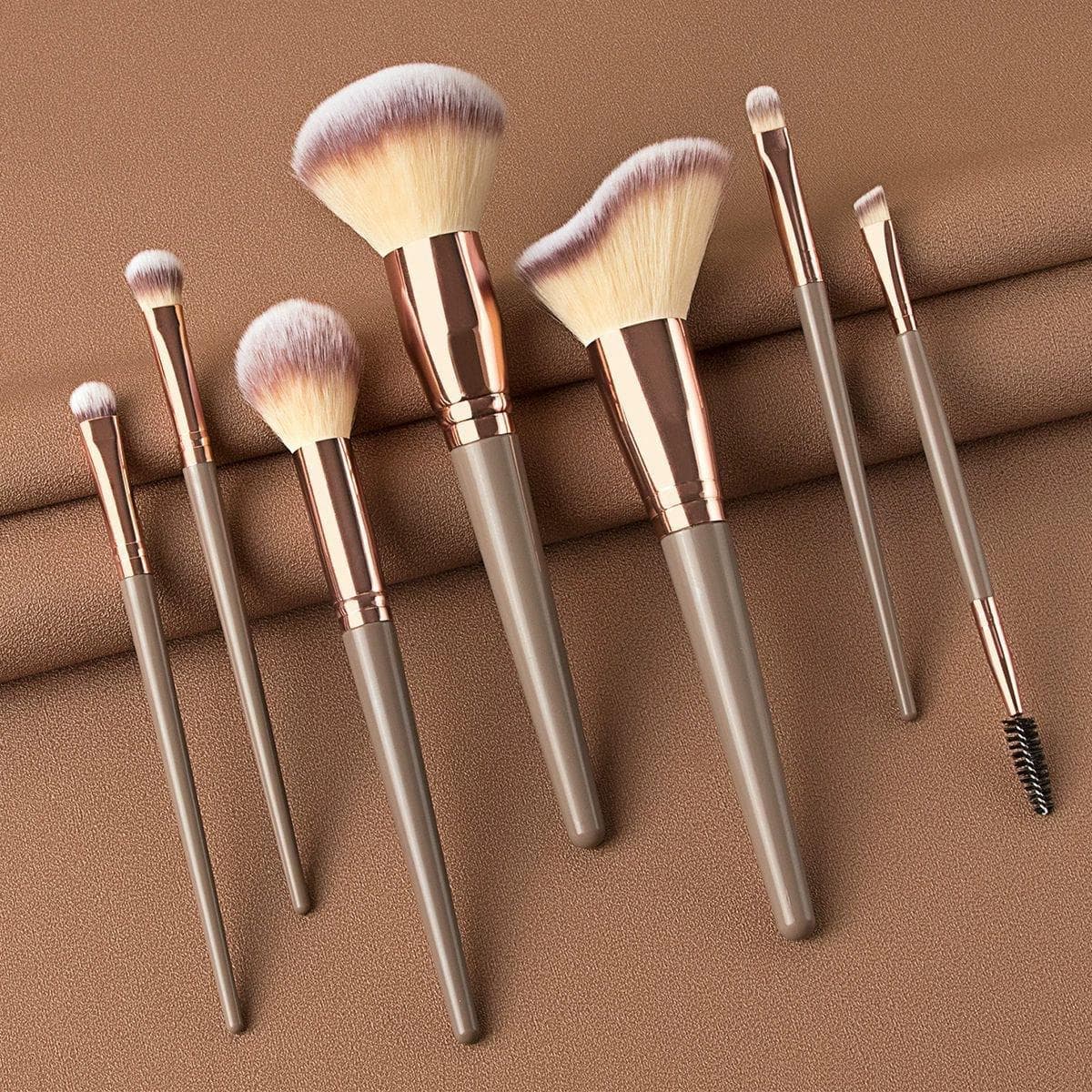 Hot Champagne Makeup Brushes Set for Women Cosmetic Foundation Powder Blush Eyeshadow Make Up Brush Beauty Tools gold