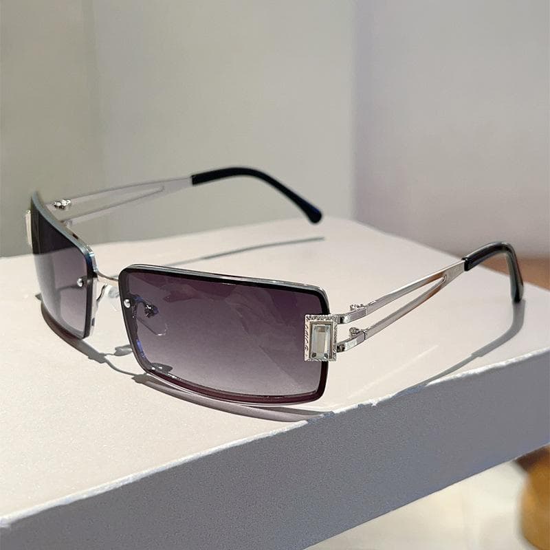 Retro Square Metal Frame Sunglasses Fashionable Light Luxury Gemstone Y2K Women Men Outdoor Casual Shades Other