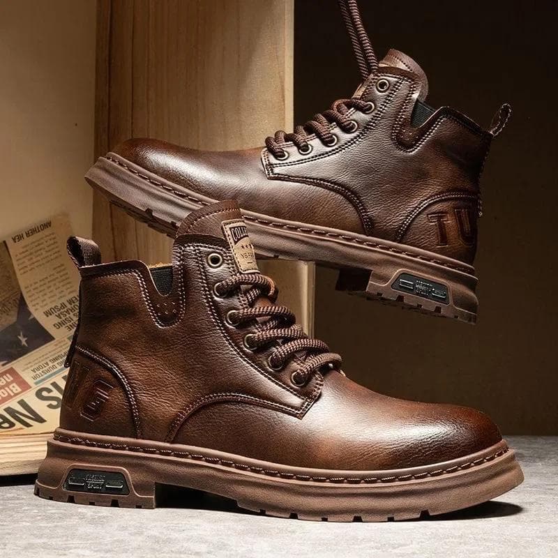 Luxury Men's Leather Boots Autumn Winter Retro British Style High-top Men Boots Classics Business Outdoor Motorcycle Boots 2024 44 brown