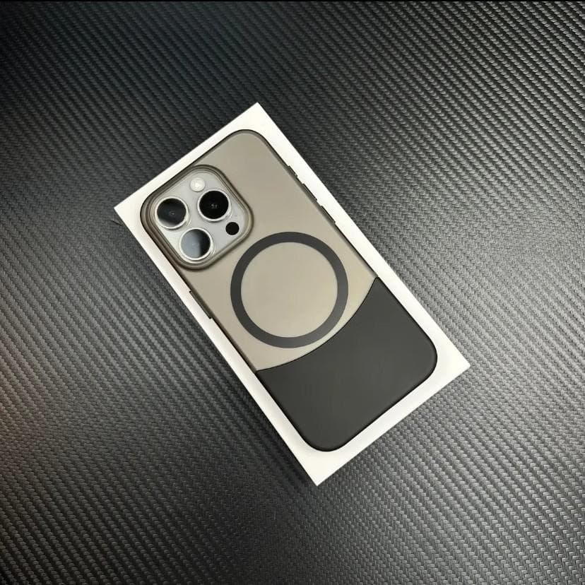 Applicable To IPhone16pro Skin-sensing Splicing Plug-in Mobile Phone Case Magnetically Absorbed IPhone15 Matte Anti-fall Protection Case 14M iPhone12proMax black