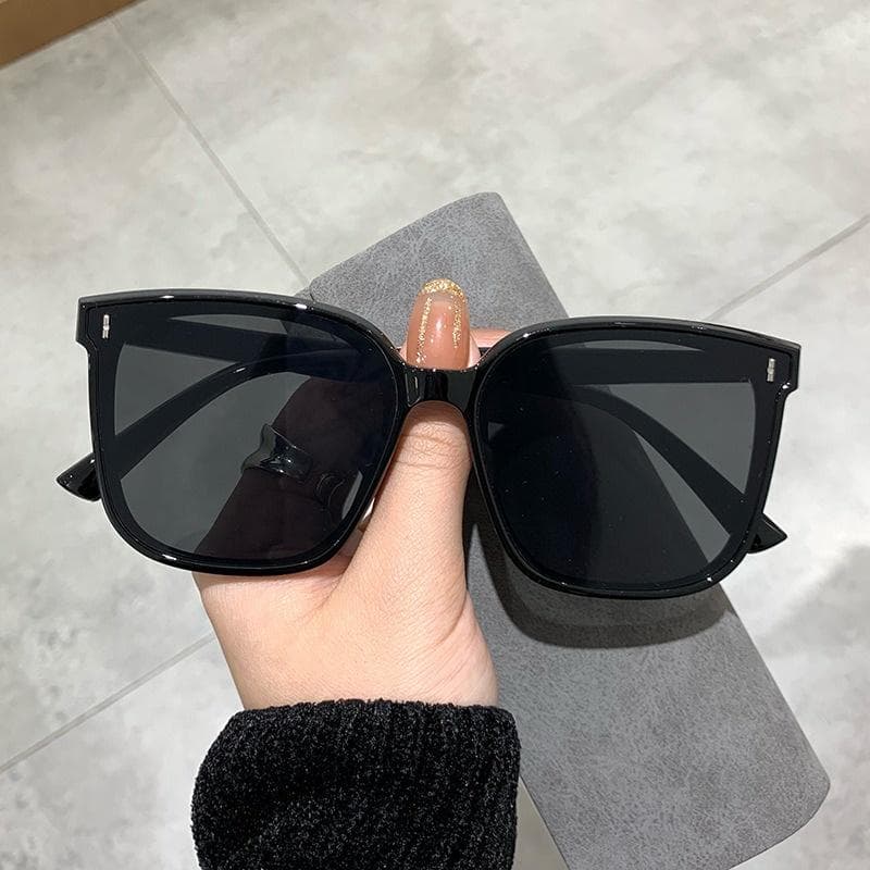 Korean Fashion Sunglasses UV Protection Men Women Trendy Eyewear Anti Ultraviolet Sun Glasses