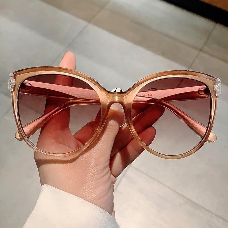 Luxury Brand Designer Big Frame Cat Eye Sunglasses Women Fashion Vintage Punk Green Shades UV400