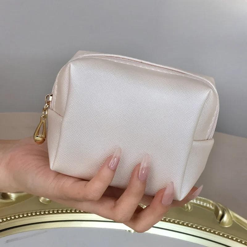 Women's Cosmetic Bags Mini Beautiful Jewelry Bags Fashion Storage Bags Outdoor Convenient Portable Cosmetic Bag beige