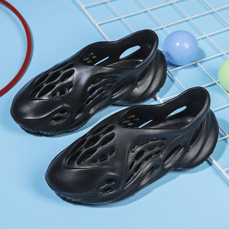 Coconut children's hole shoes 2025 summer parent-child beach shoes boys and girls soft-soled sandals 34-35 black