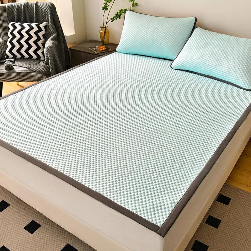 Breathable Cooling Mattress Pad With Lightweight Cushion For Air Conditioned Comfort Smooth And Skin Friendly Cool Feeling 90x200cm 1pc