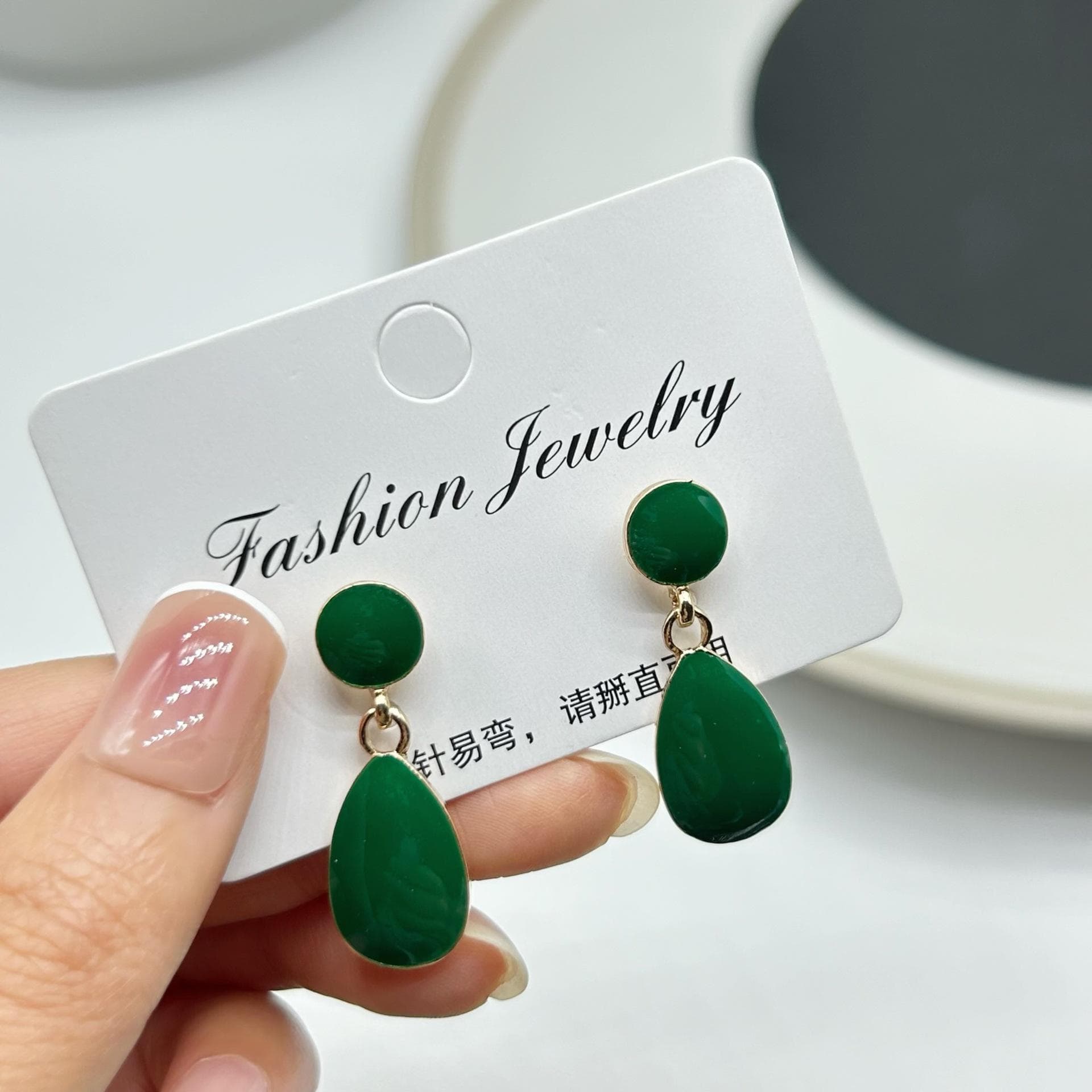 Lovely Water Drop Red Stud Drop Earrings Simple Aesthetic Delicate Earring for Women Girls Ear Jewelry Pendientes Gifts deep/green