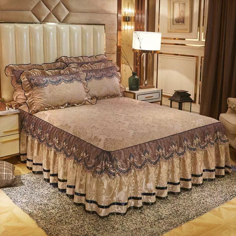1pc Bed Skirt + 2pcs Pillowcase, Luxury Embossing Velvet Bedspread King Queen Size Romance Embroidery Lace Short Plush Bed Skirt 3pcs Design 120x200