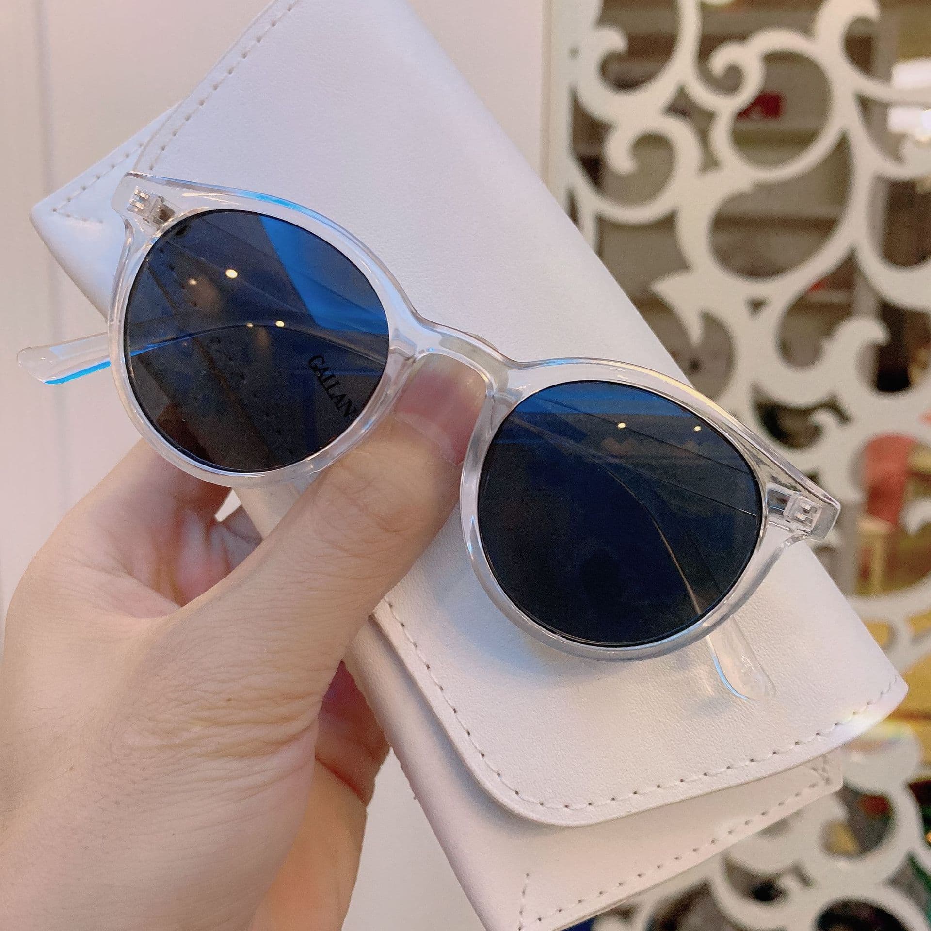 New Kids Fashion Sunglasses UV400 Protection Elliptic Design Stylish Goggles for Boys Girls Baby Party Eyewear As shown