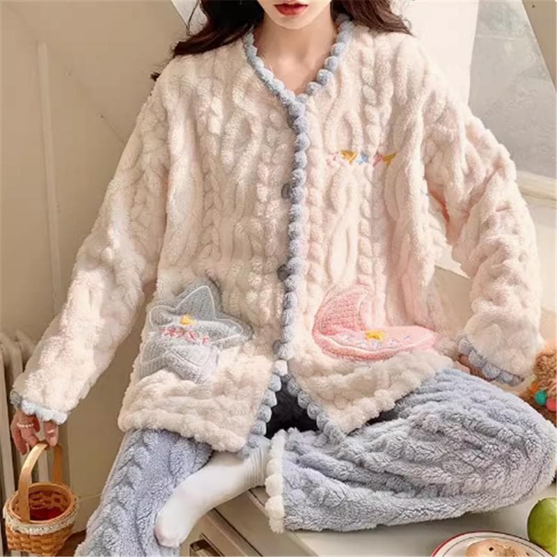 New Coral Fleece Pajamas Women's Thickened Suit Lapel Cartoon Sweet Girls' Flannel Home Clothes Casual Warm Women's Pajamas Set 2XL
