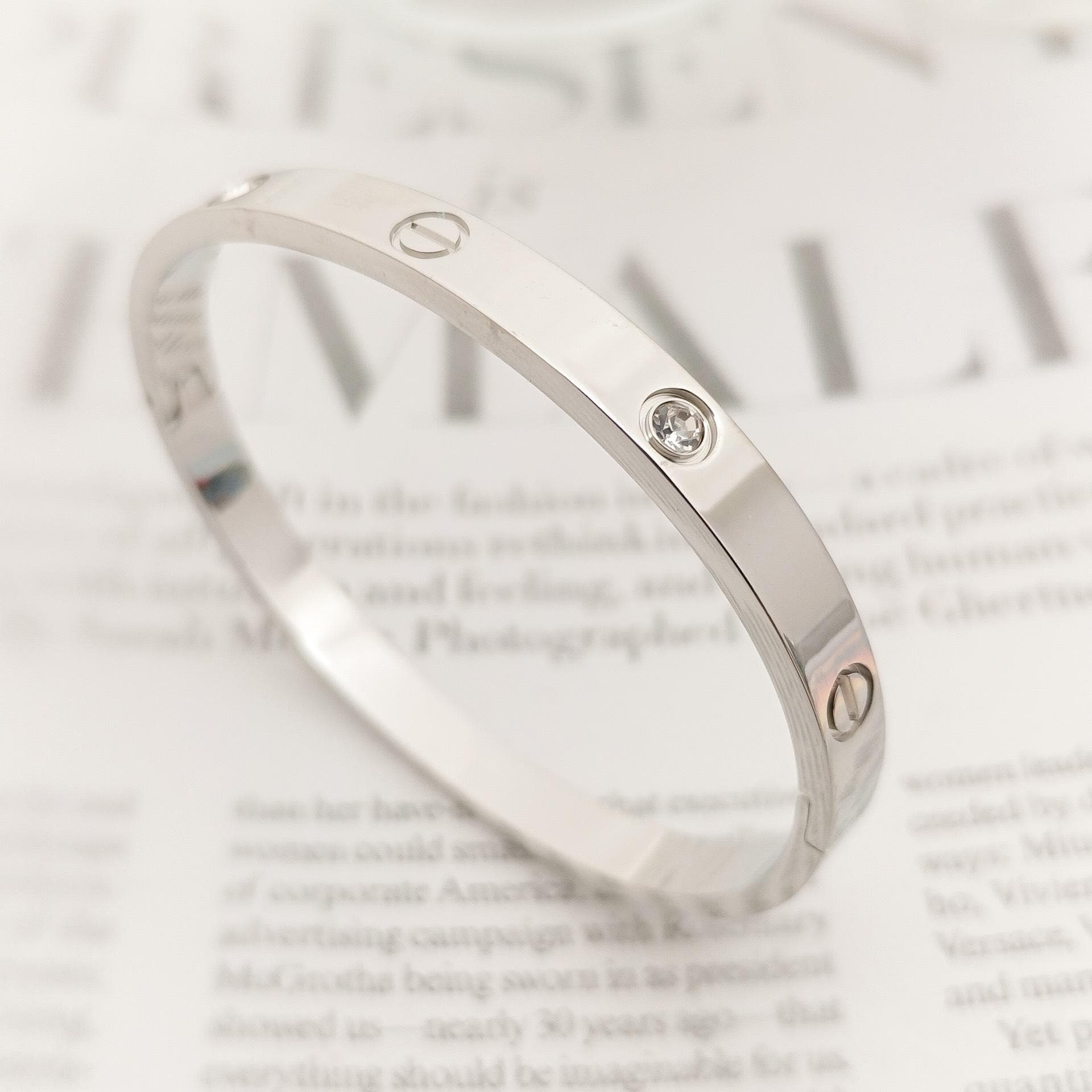 Titanium Steel Bangle Diamond Buckle Unfade Bangle B silver