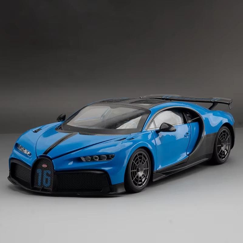 New 1:18 Scale Chiron Sports Car Model Toy Diecasts Metal Doors Opened Sound Light Shock Absorption Vehicles Toys Gifts for Children blue